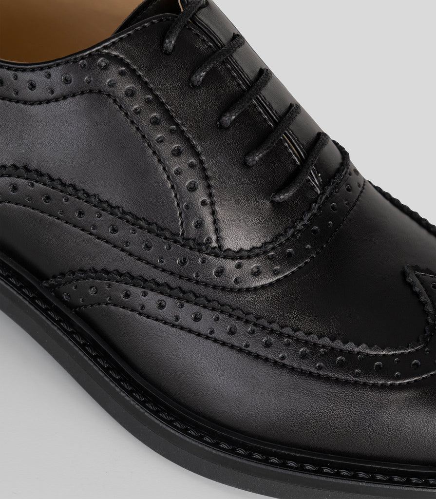 Vegan Oxford brogue black